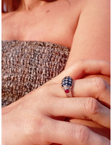 SOPRANA SAPHIR Sammlung Ring aus Weißgold, 0,25 ct Diamanten, 3,73 ct Saphire und 0,87 ct Rubine