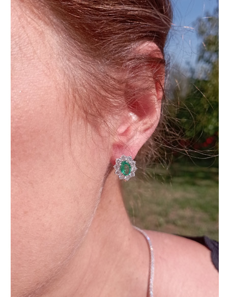 DAMIANI CLASSIC серьги из белого золота с изумрудом 1,21 карата и бриллиантами 1,35 карата