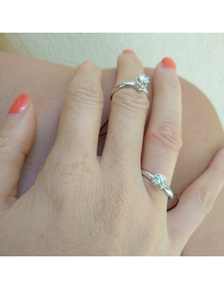 DAMIANI MINOU 4 griff кольцо из белого золота с бриллиантом 0.32 ct