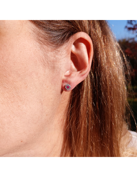 Damiani MARGHERITA Orecchini in oro, diamanti e rubino 0.26 ct