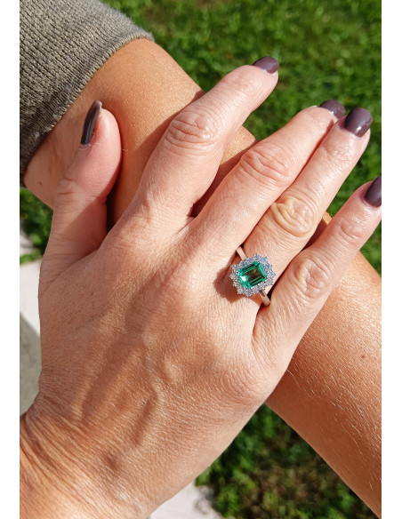 DAMIANI CLASSIC Weißgold-Ring, 1.65 ct Smaragd und 0.65 ct Diamanten - 20106146