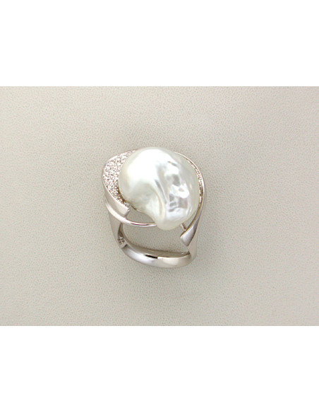 UTOPIA GALLERY anello in oro bianco con diamanti e perla 17 ref: GAU01
