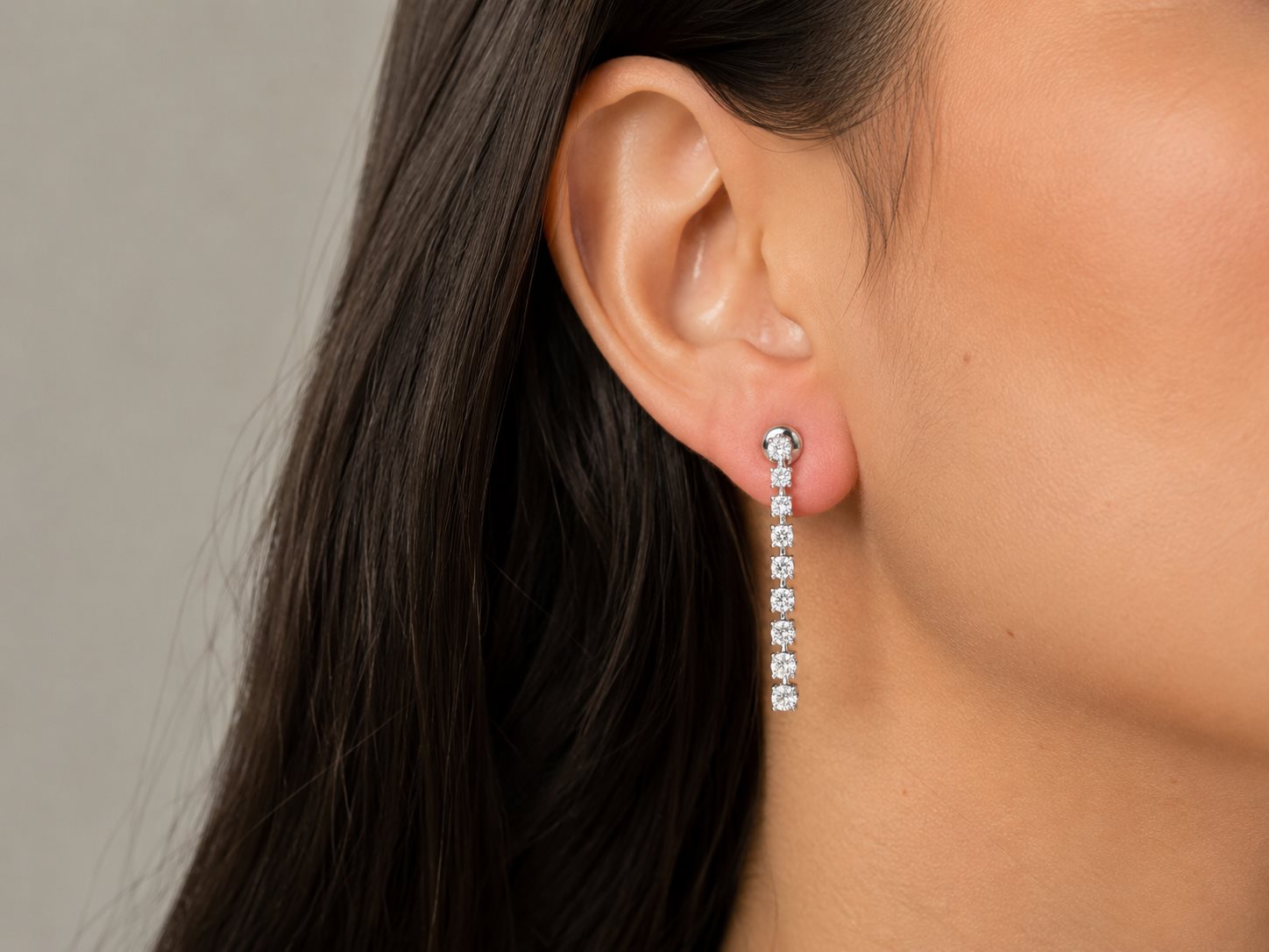 Orecchini Pendenti Valentina Callegher in Oro Bianco 18Kt con Diamanti 2.12 Ct G-F VS2 - immagine 2